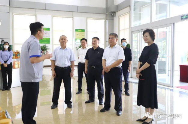 濱州市人民檢察院黨組書記、檢察長王體功來山東三星集團調研