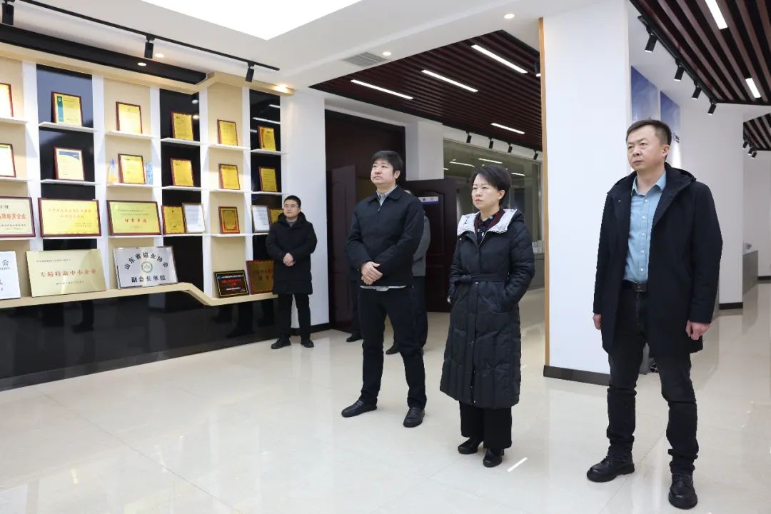 鄒平市委常委、副市長陳靜來山東三星集團調研