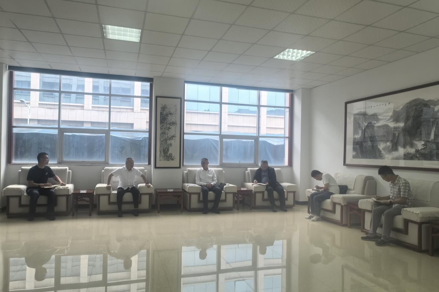 桐廬縣委常委、縣政府黨組成員吳濤來桐廬公司調研指導安全生產工作