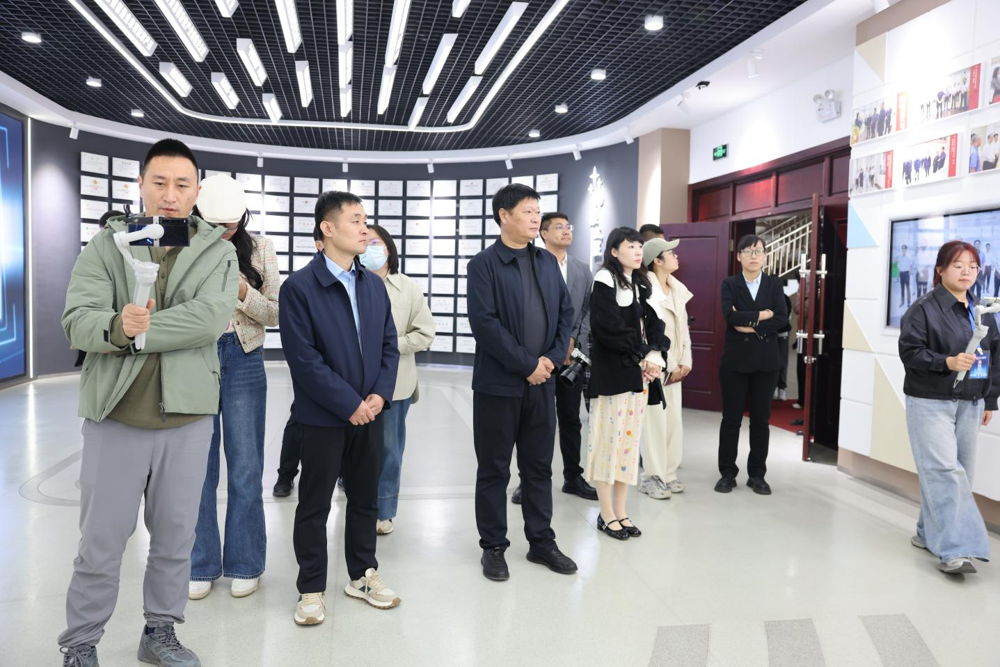 “走在前、作表率，‘鎮’興之‘鋁’看鄒平”主流媒體采訪活動走進山東三星集團