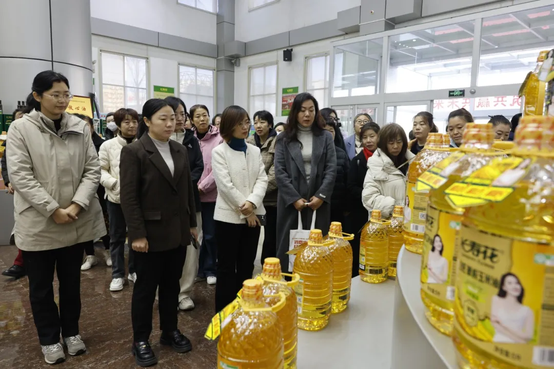 鄒平市 “筑夢鄉村?振興有我” 農村婦女干部暨致富帶頭人培訓班來山東三星集團參觀交流