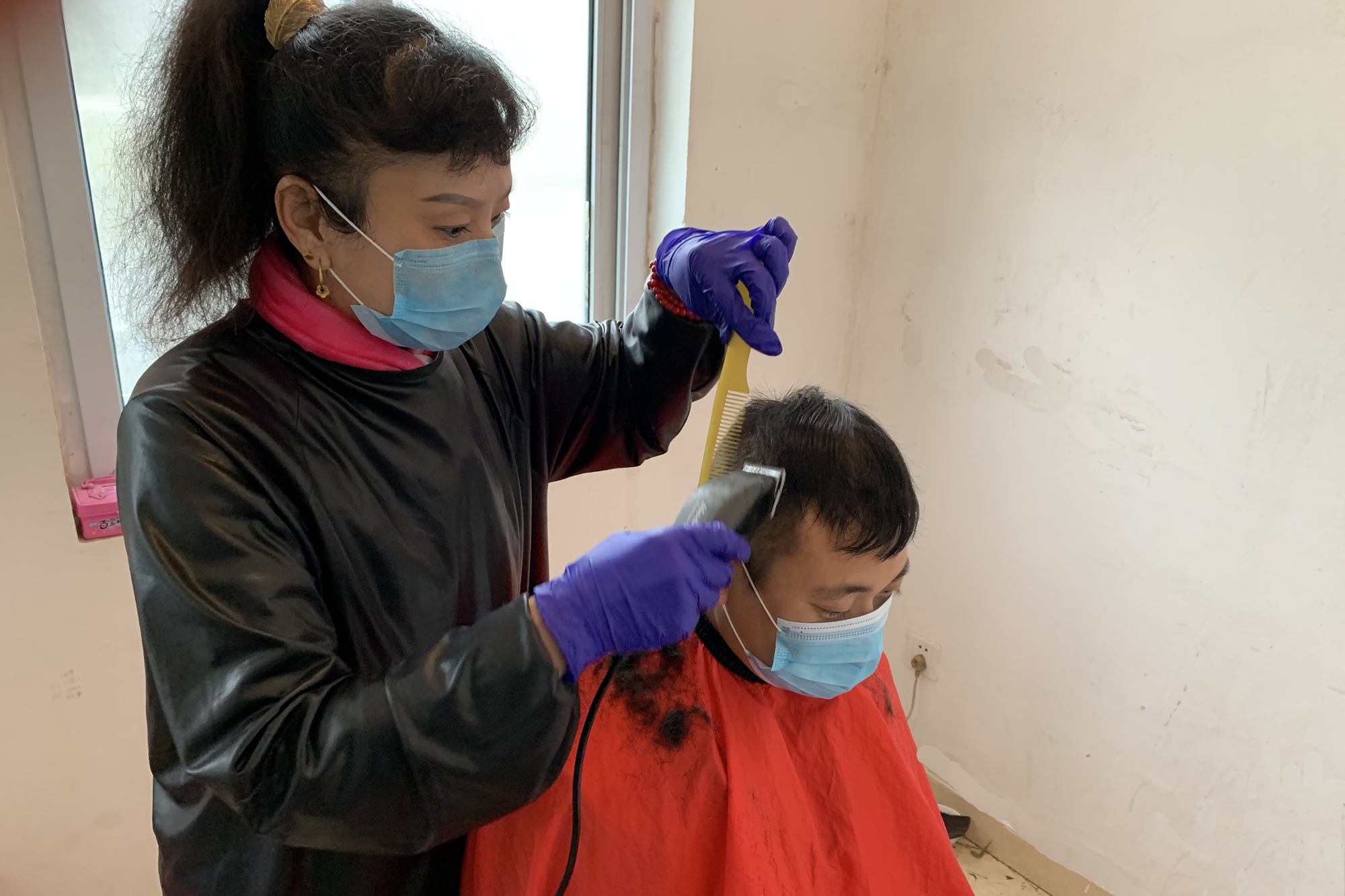 愛心理發進社區 便民服務暖人心